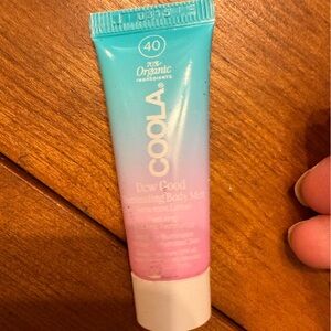 💙 4/$20 Coola Dew Good Illuminating Body Melt SPF 40 Mineral Sunscreen